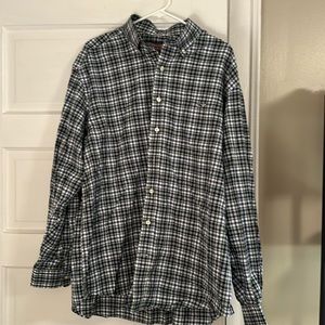 Vineyard Vines XL dress shirt